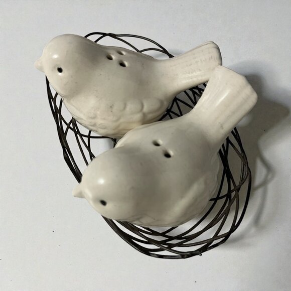 Pier 1 Bird Salt and Pepper Shakers with Wire Nest Holder - Picture 2 of 5